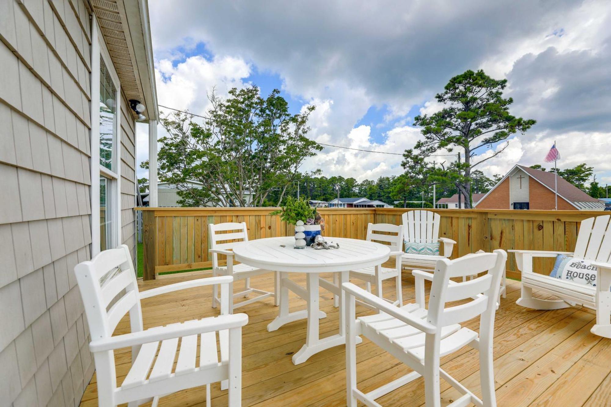 The Willowberry House With Deck And Grill! Harkers Island Екстер'єр фото