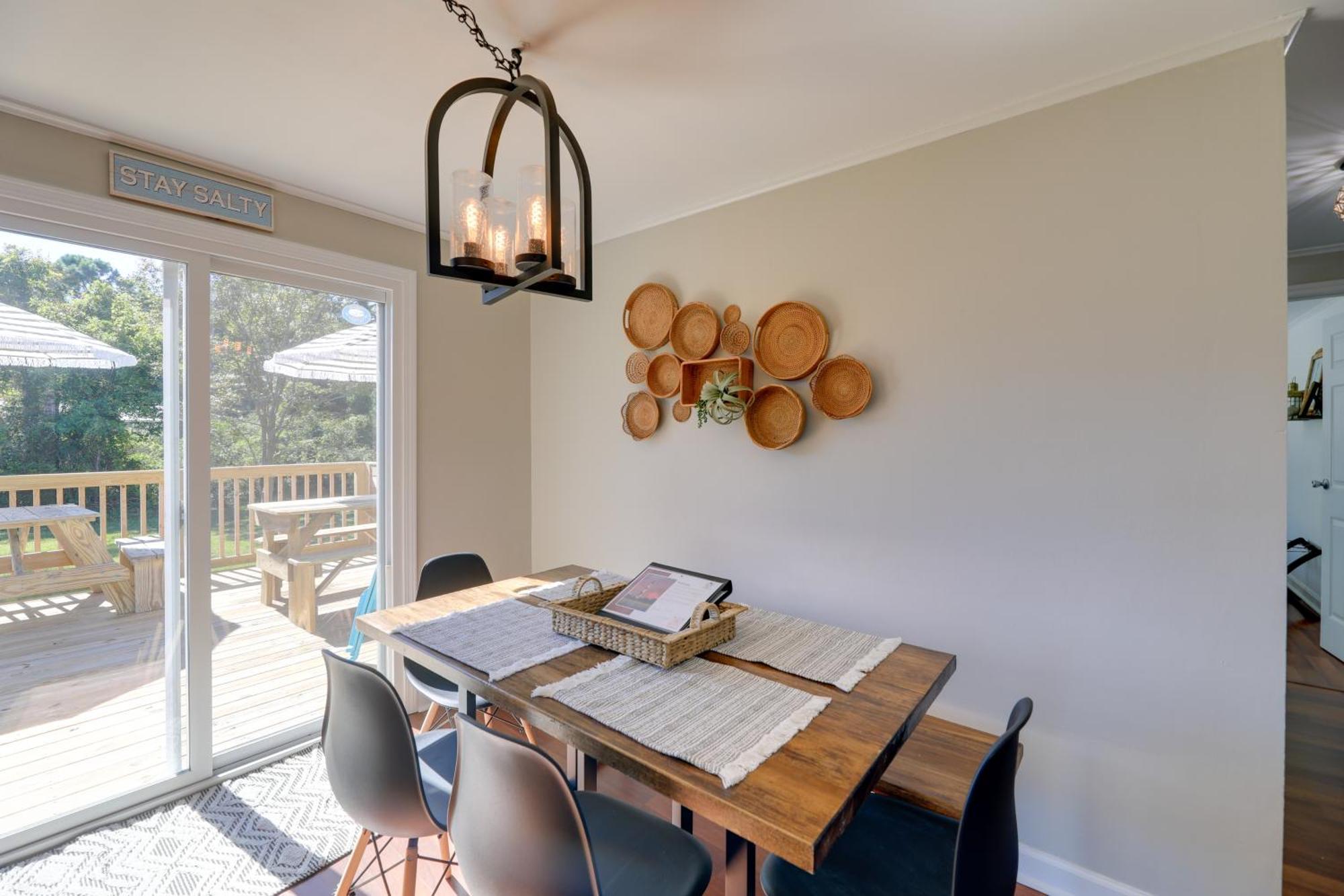 The Willowberry House With Deck And Grill! Harkers Island Екстер'єр фото